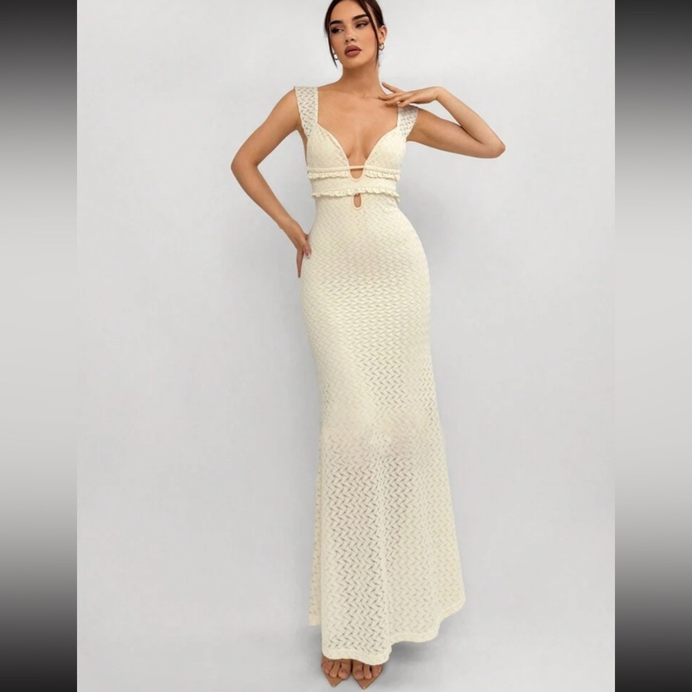 White, crocheted dress